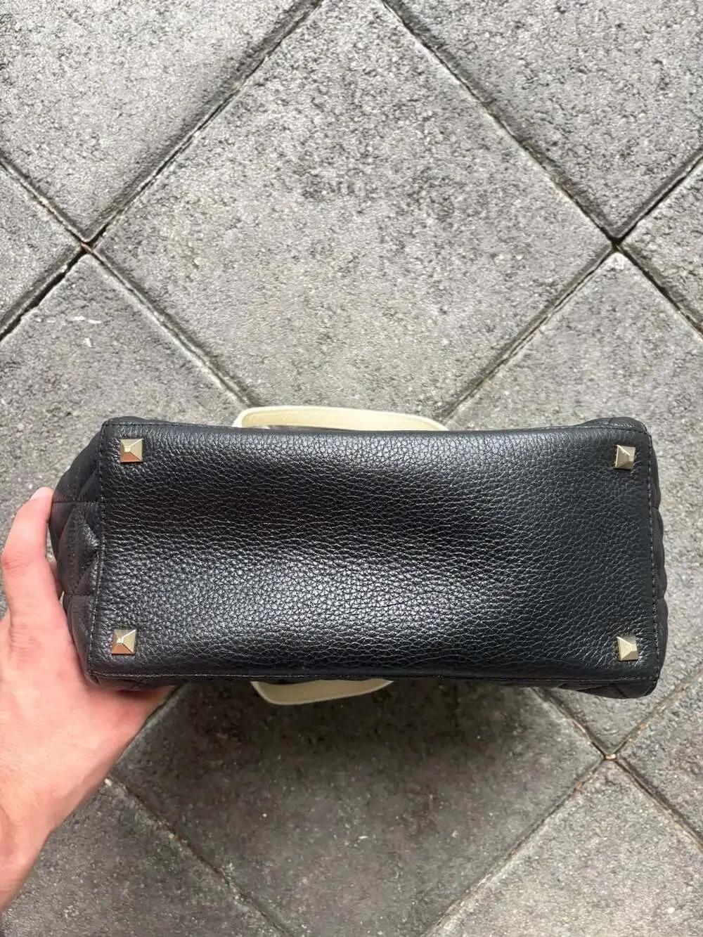 Kate Spade Colorblock Ivory and Black Quilted Leather purse